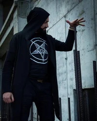 Андрей сатаненко