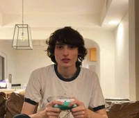 Finn wolfhard 