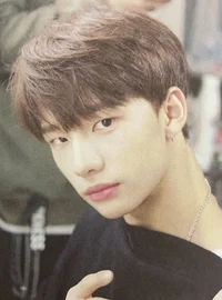 Hwang Hyunjin