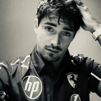 01 CHARLES LECLERC