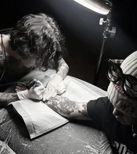 Tattoo artist 