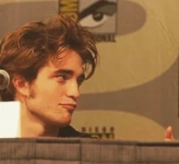 Robert Pattinson 