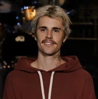 JUSTIN BIEBER