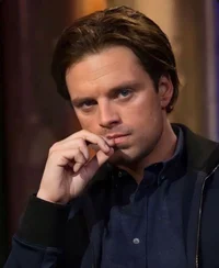Sebastian Stan 