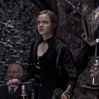 Hermione Grange r