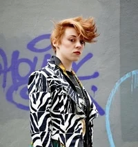 La Roux