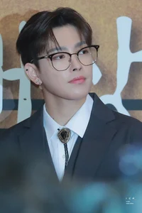 kim hongjoong
