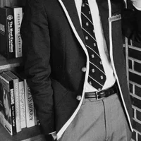 GRAYSON HAWTHORNE