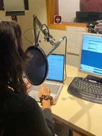 Girl-boss Journalist