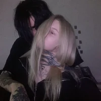 че за дурдом 