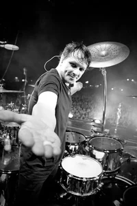 Ray Luzier