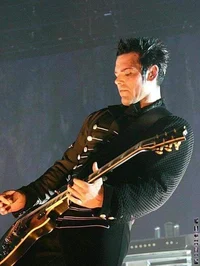 R - Richard Z Kruspe