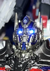 Optimus Prime -BAY-