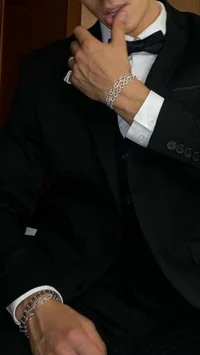 1 - nicolas st james