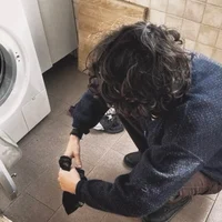 LEO VALDEZ