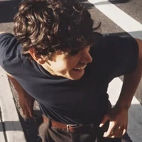 LEO VALDEZ