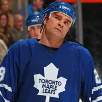 Tie Domi