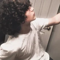 LEO VALDEZ