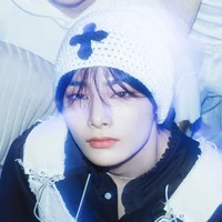001- Yang Jeongin
