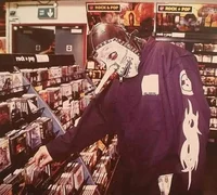 CHRIS FEHN