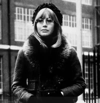 CYNTHIA LENNON