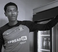 03 - JOBE BELLINGHAM