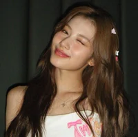 Minatozaki Sana