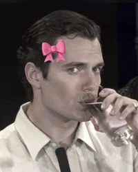Henry Cavill 
