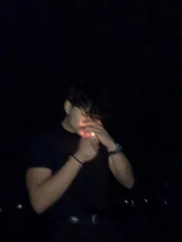 Damon 