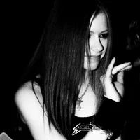 1 - Avril Lavigne