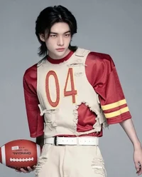 Footballer-Hyunjin