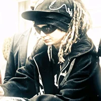 TOM KAULITZ 