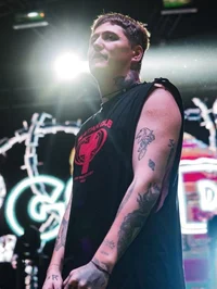 Руслан Тушенцов 