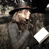 01 - SADIE ADLER