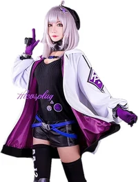 Cosplayer aa12