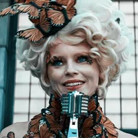 Effie Trinket