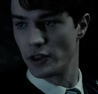 Tom riddle 