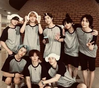 Stray kids 