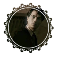 05 Tom Riddle