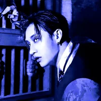 001 Christopher Bang