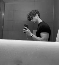 CLAY DAVNEY
