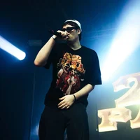 Влад Лифарь 