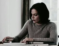01 - Regina Mills