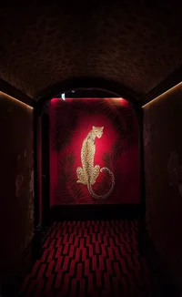 Art Deco - Sebastian