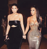 Kim and Kylie 