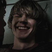 Tate Langdon 