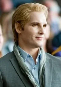 Carlisle Cullen 