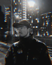 Эдисон Перец