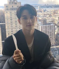 Yoon Jeonghan 