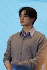 Jeno Lee